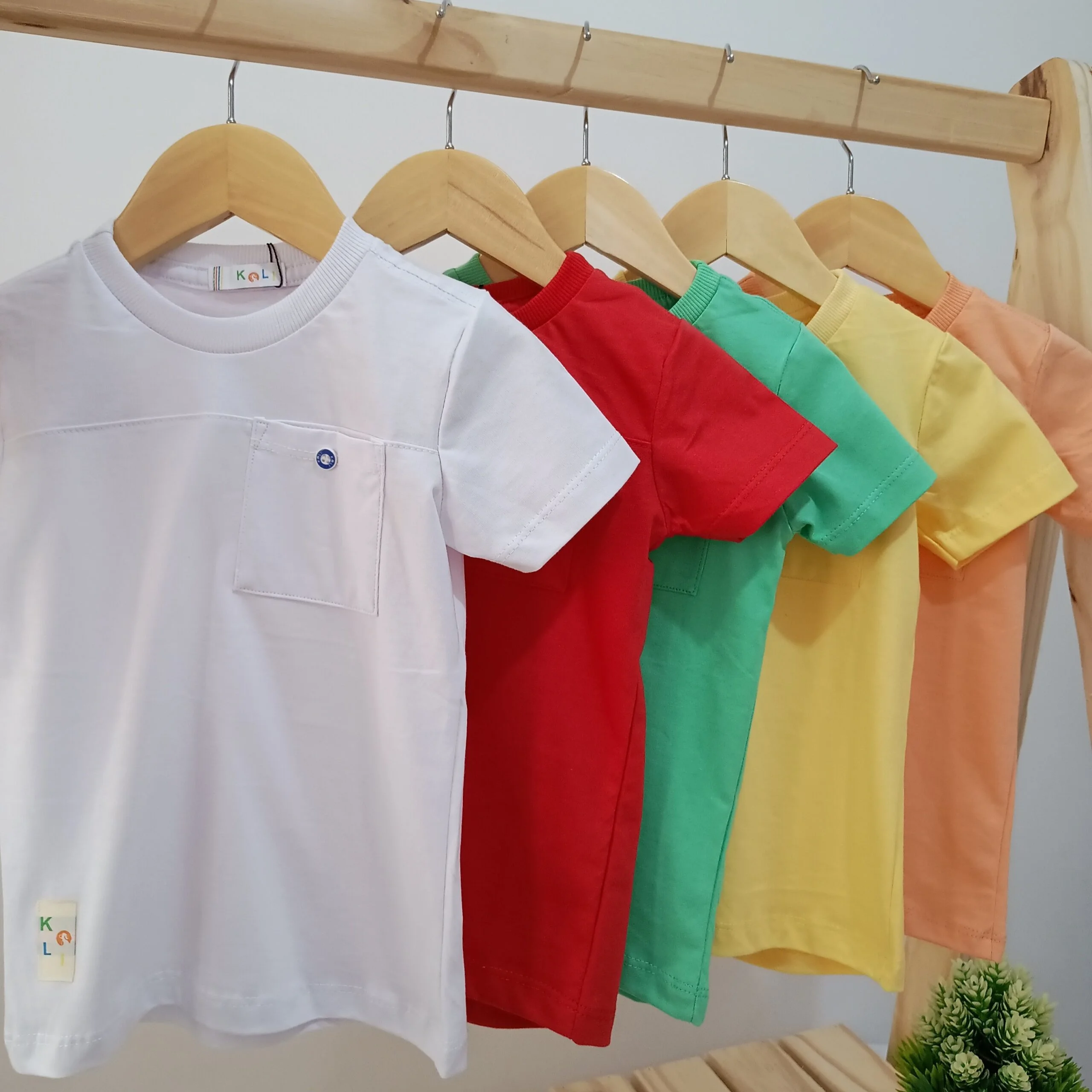 Blusa Infantil Detalhe Bolso