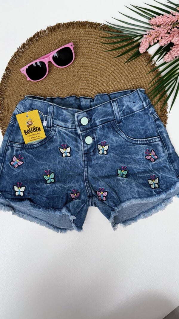 Short Jeans Infantil com Bordados - Imagem 5